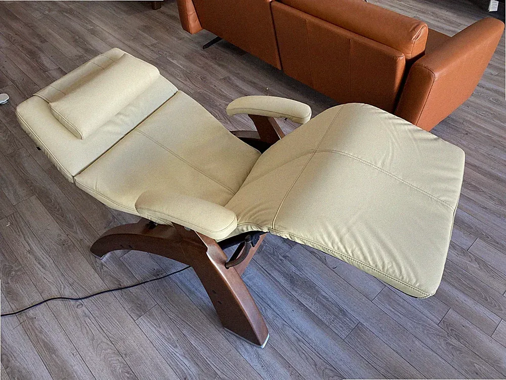 Human Touch Perfect Chair PC-510 Power Electric Recliner Ivory Top Grain Leather