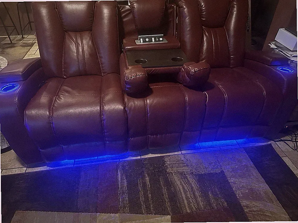 Leather couch and loveseat (Pair) made in USA (reclining)