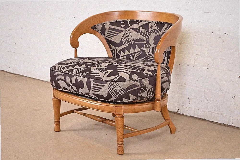 Tomlinson Mid-Century Modern Sculpted Walnut Club Chair or Lounge Chair, 1960s
